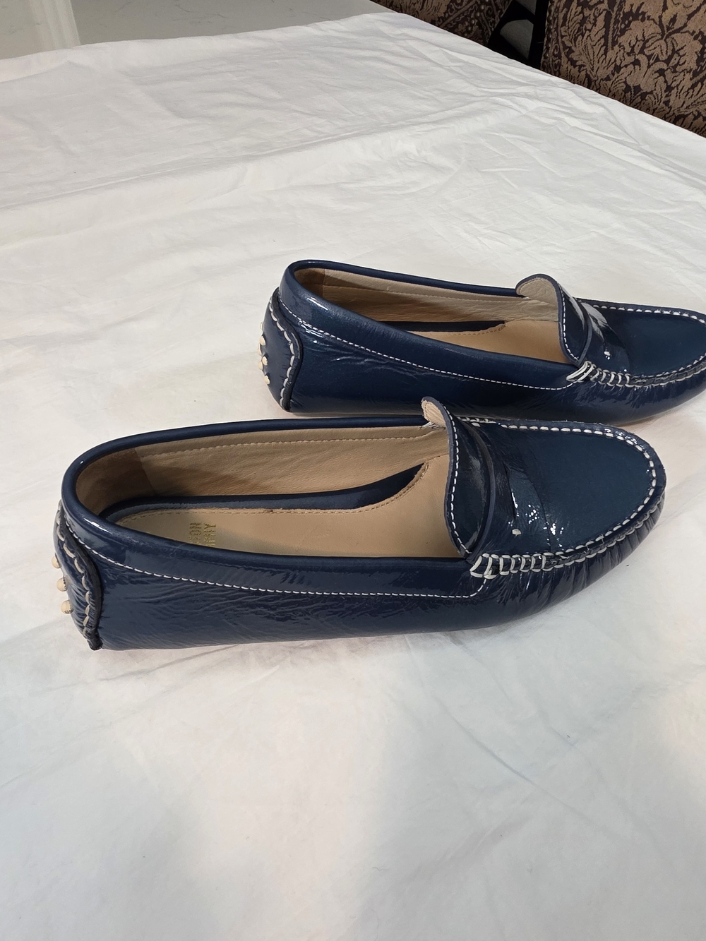 Johnston & Murphy Women's Metallic Navy Patent Leather Loafers - Picture 7 of 9